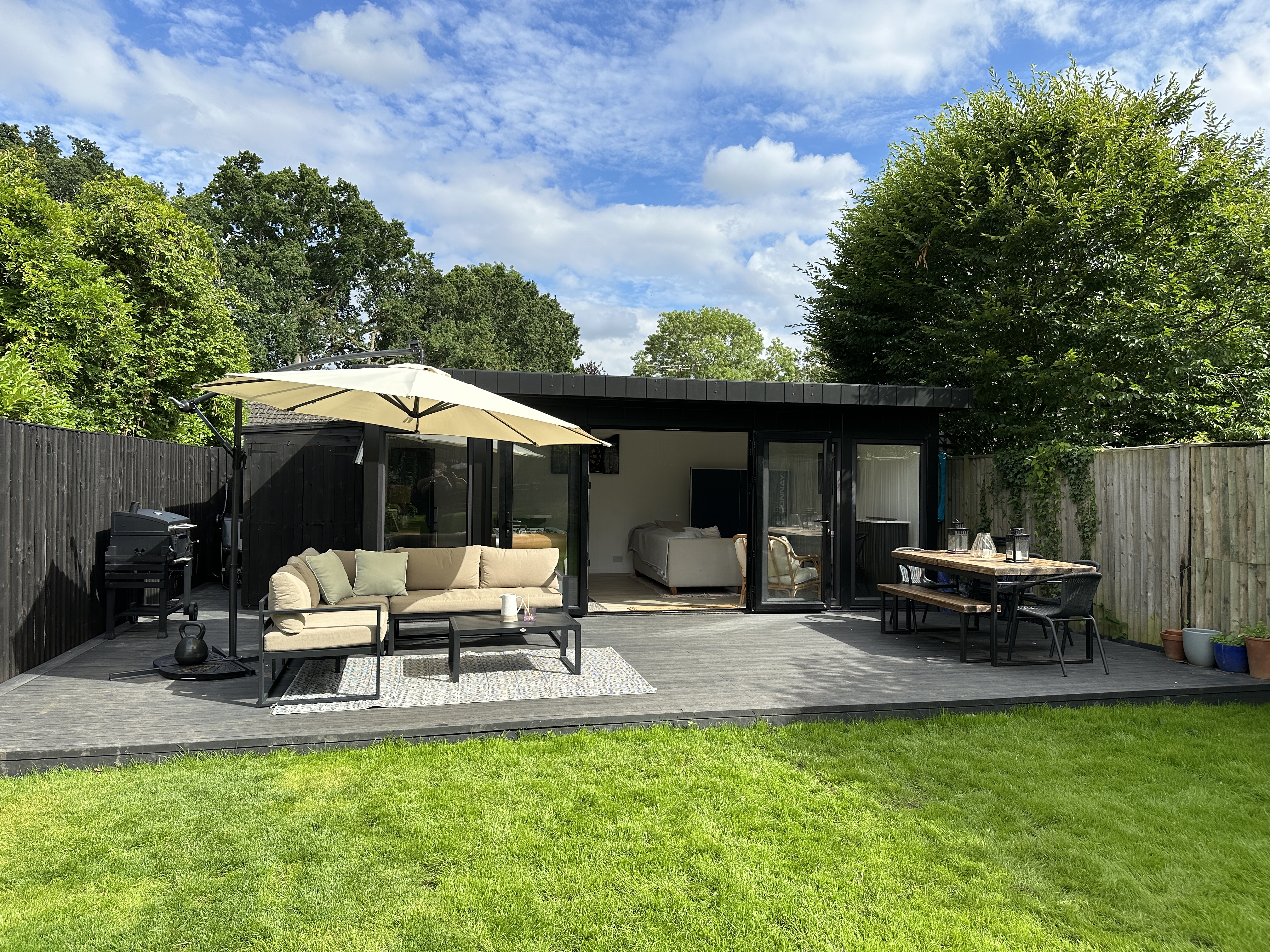 Family and games garden room